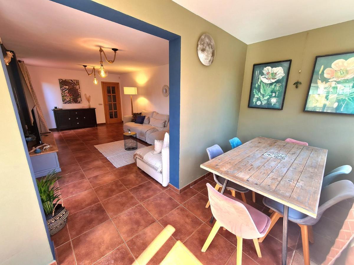 קורלחו Casa Zalla 110M2, 200M2 Garden, Pool, 1Gb Wi-Fi, Private Parking מראה חיצוני תמונה