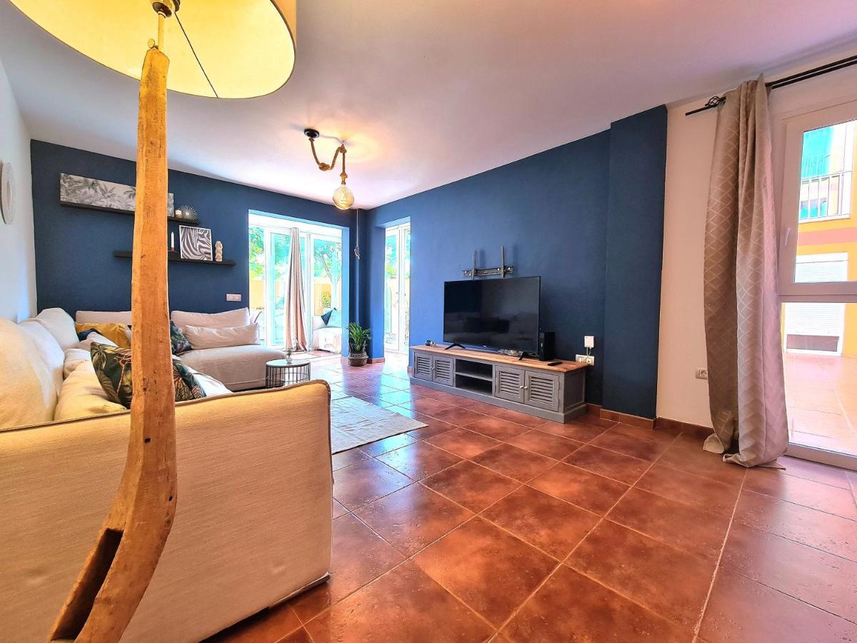 קורלחו Casa Zalla 110M2, 200M2 Garden, Pool, 1Gb Wi-Fi, Private Parking מראה חיצוני תמונה